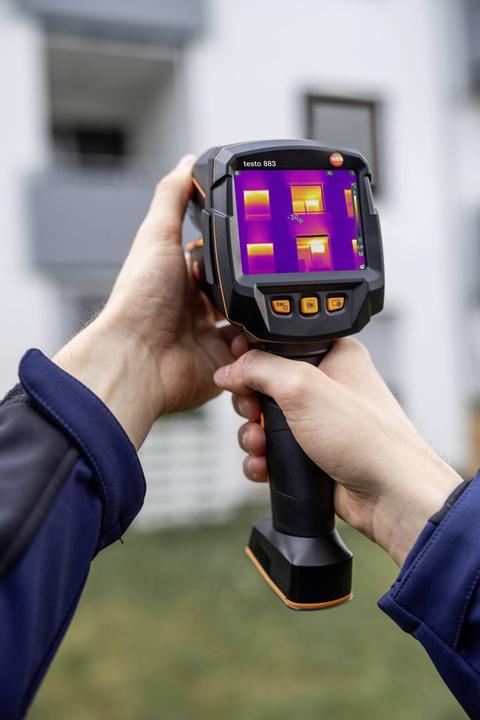 Actual product image Testo 883-2 Thermal imaging camera -30 to 650°C 27Hz WiFi, touchscreen