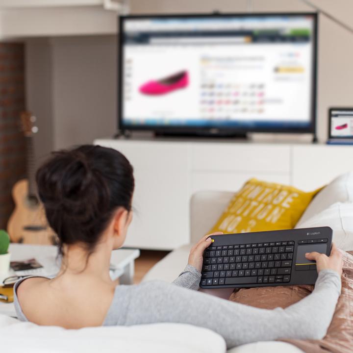 Actual product image Logitech K400 Plus (NL, Wireless)
