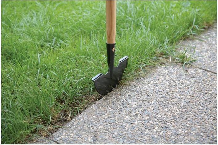 Actual product image Freund Victoria Lawn edger 69920 Width 205 mm Length 975 mm Weight 0.8 kg