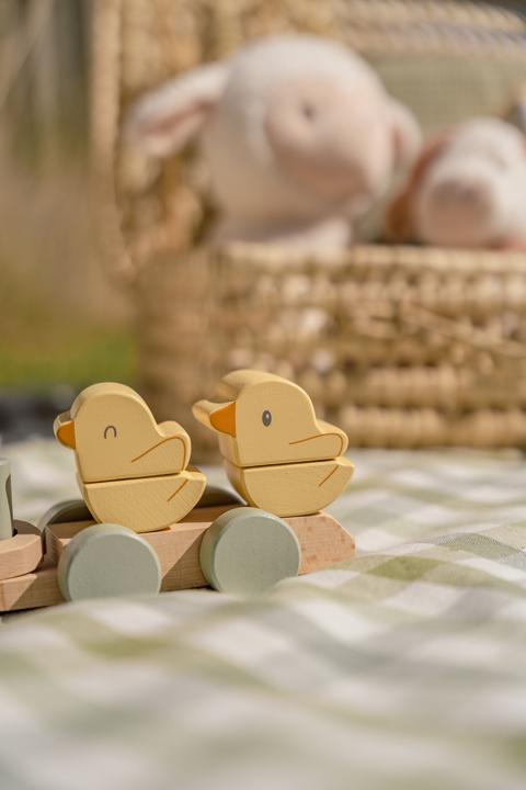 Actual product image Little Dutch Chicken railway