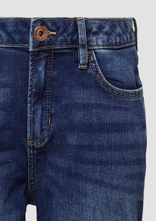 Produktbild S.Oliver Jeans-Hose Jeans-Shorts Abby / Slim Fit / Mid Rise (34)