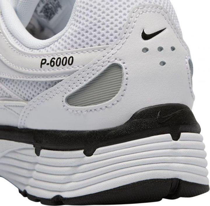 Immagine prodotto Nike P-6000 White Metallic Silver Black (42)