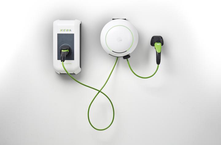 Keba Système de gestion des câbles de recharge