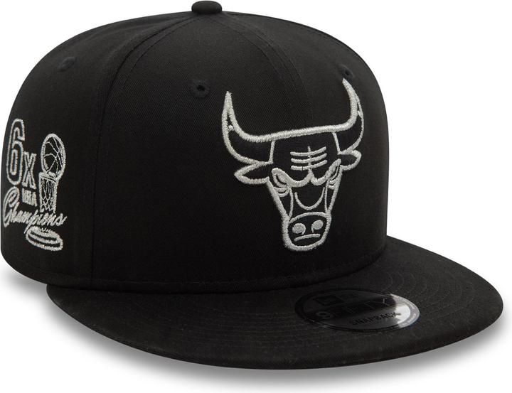 Actual product image New Era 9Fifty Snapback Cap CHAMPIONS Chicago Bulls - S/M (S, M)