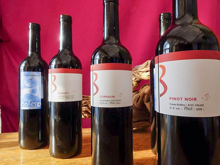 Actual product image Smartbox Wine tasting in a duo with a board to share and a walk through the vineyards near Sion (2 pers.)