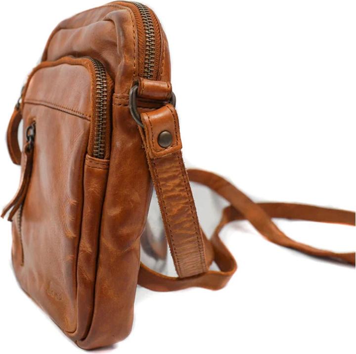 Actual product image Bear Rock Karin Shoulder Bag Cognac
