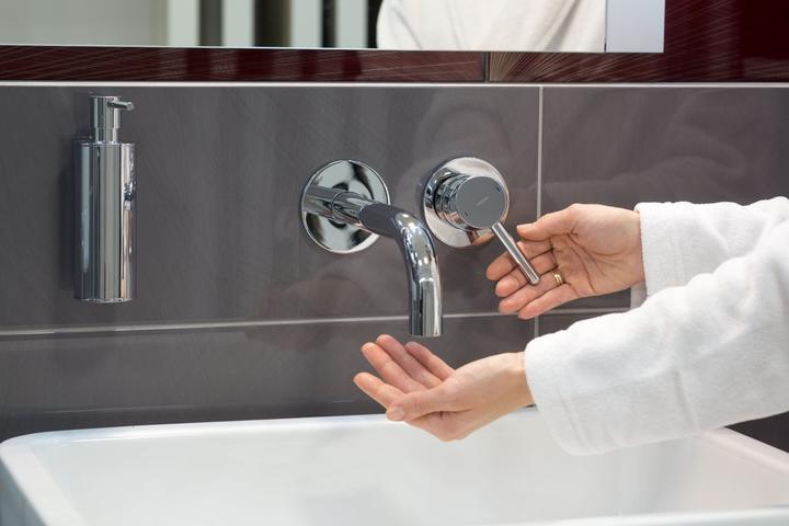 Actual product image Omnires Y1215 - Washbasin mixer