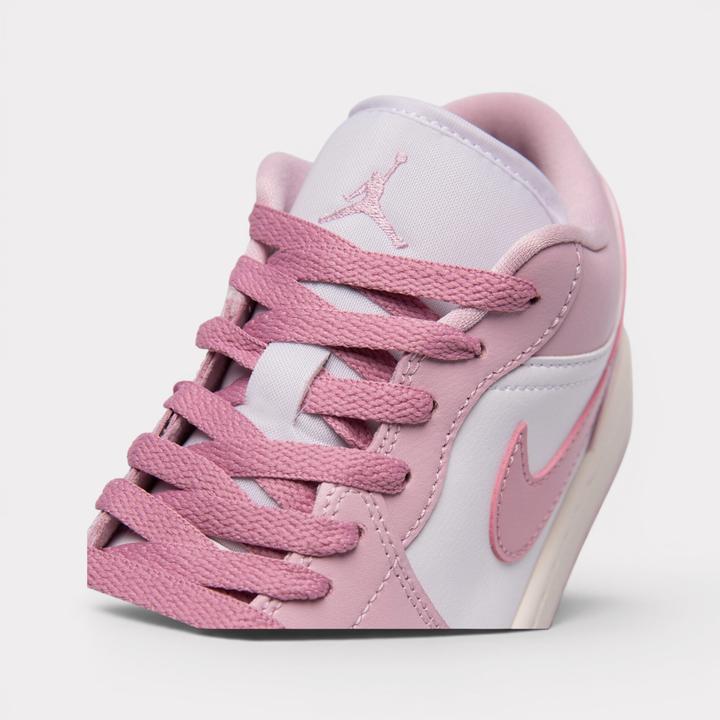 Image du produit Jordan 1 Low Iced Carmine White (Women's) (38.5)