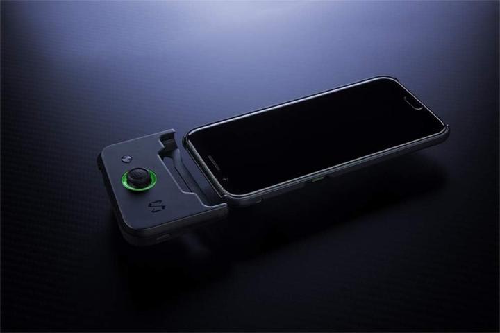 Produktbild Xiaomi Black Shark (128 GB, Black, 5.99", Dual SIM, 4G)