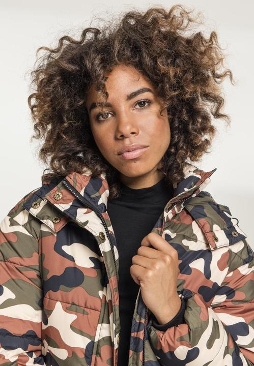 Produktbild Urban Classics Ladies Boyfriend Camo Puffer Jacket (4XL)