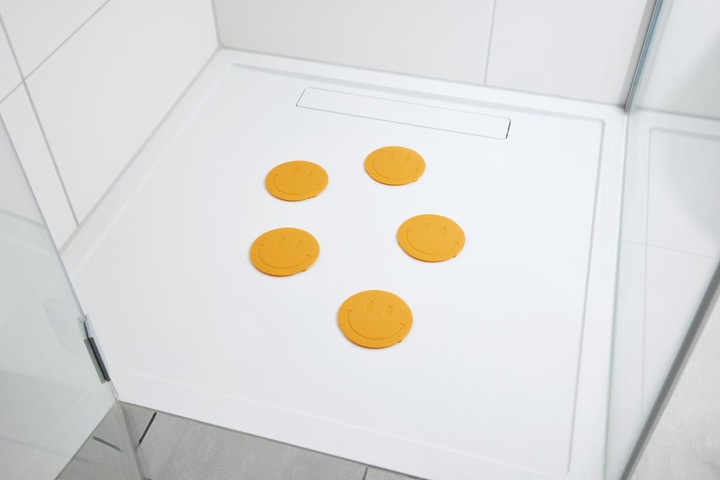 Actual product image Diaqua Anti slip mat Minis Smile (15 x 19 cm)