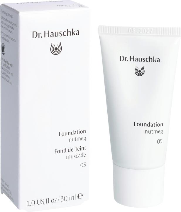 Produktbild Dr. Hauschka Foundation 05 nutmeg 30 ml (05 Nutmeg)