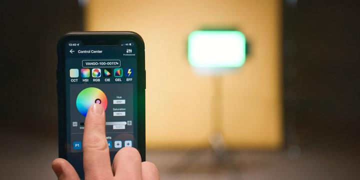 Actual product image Swit Slim and Natural-Born-Soft 7.5:1 professional 100W RGBW LED Panel Light 2.1cm ultra slim, Natural-B (Studio light)