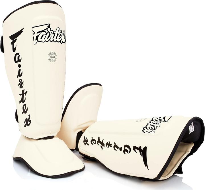 Actual product image Fairtex Shin guards SP7 Twister Detachable (L)