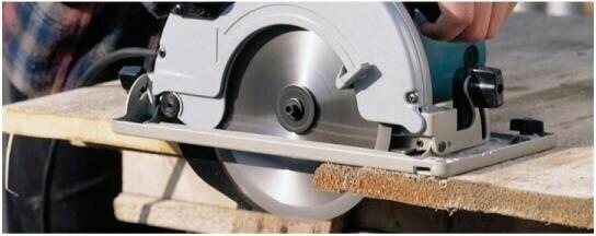 Image du produit Makita Scie circulaire 5705RK
