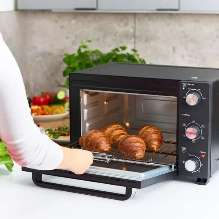 Image du produit MPM MPE-14/T - Four électrique à thermo-convection noir