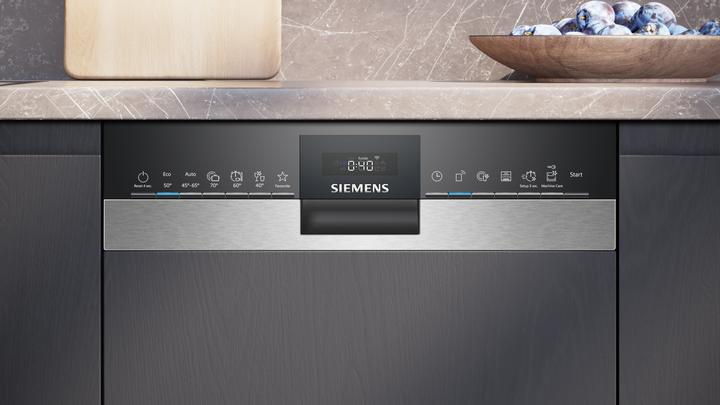 Produktbild Siemens iQ500 Teilintegrierter Geschirrspüler 45 cm Edelstahl