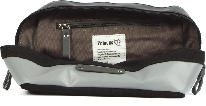 Actual product image 7clouds Lot 7.4 Toilet bag