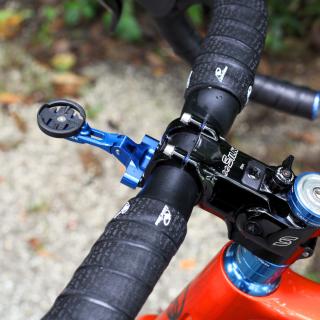 Actual product image Cane Creek Computer Mount for Garmin/Wahoo, blue