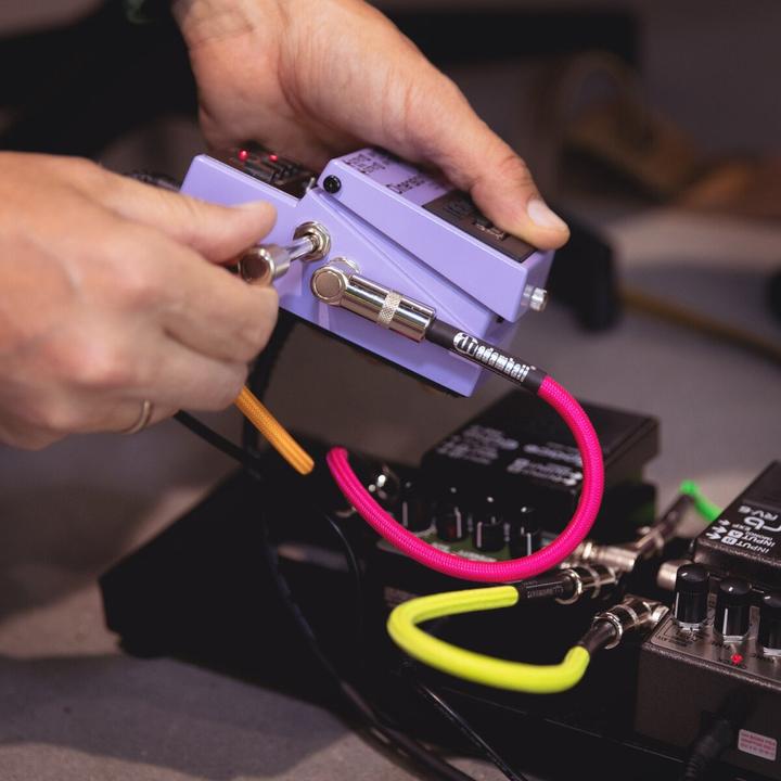 Image du produit Adam Hall 4 STAR IRR 0060 NEO SET - Pedalboard patch cable | set of 4 ® TS angle latch | 0.6 m (0.60 m)