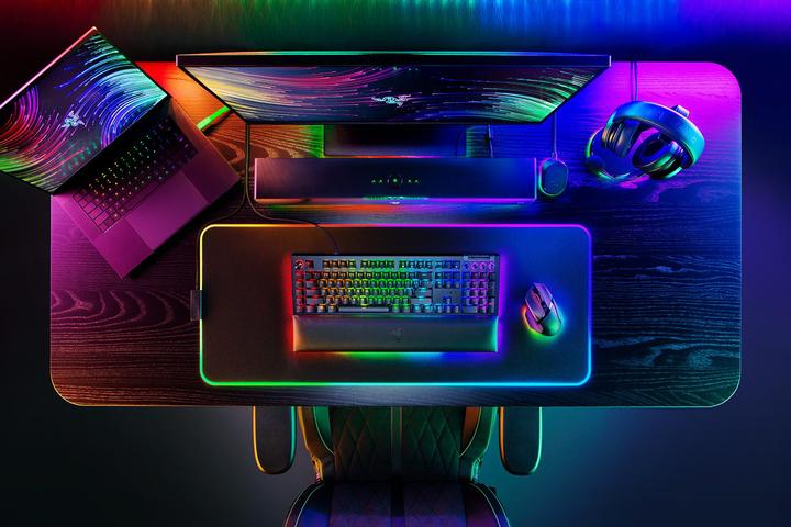 Produktbild Razer BlackWidow V4 Pro (US, Kabelgebunden)