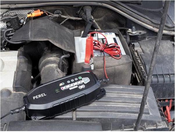 Productafbeelding Perel INTELLIGENTE AUTOAUTOMAAT - 6 V / 12 V - 3,8 A (12V, 6V, 3.80 A)