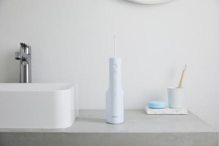 Actual product image Panasonic EW-DJ26-A303