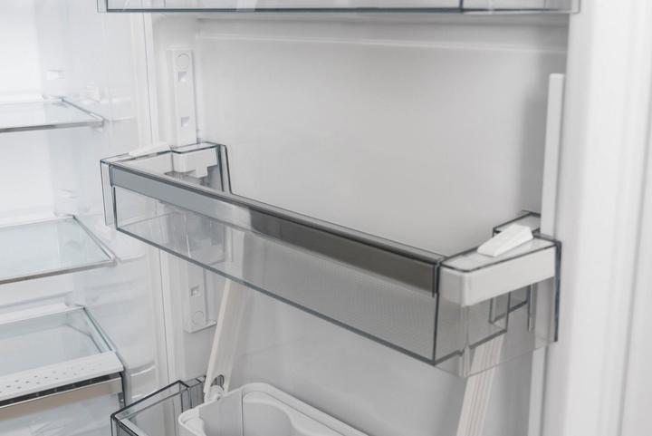 Actual product image Sharp SJ-BD237E00X-EU (242 l)
