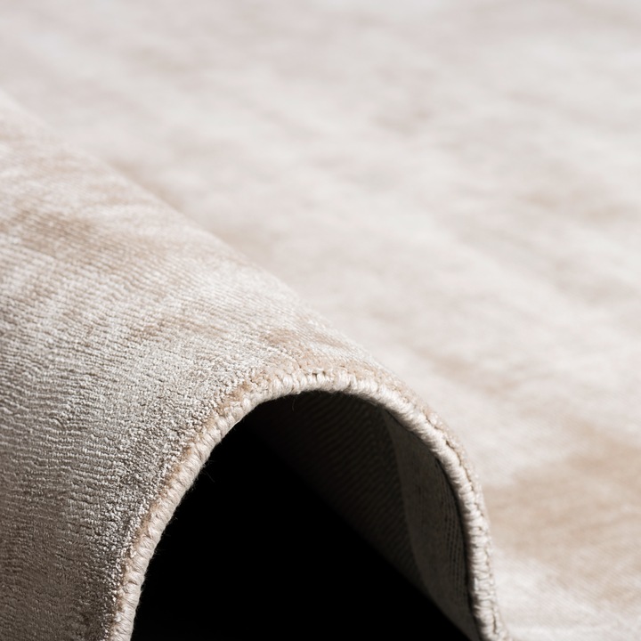 Actual product image Pergamon Luxury Designer Carpet Roma (70 x 140 cm)
