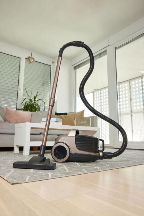Actual product image Gorenje Hoover 170W 79dB sw 7,8kg 3,3l bagless