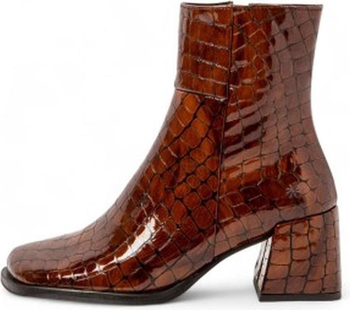 Actual product image Art Verona Oxford Boot (38)