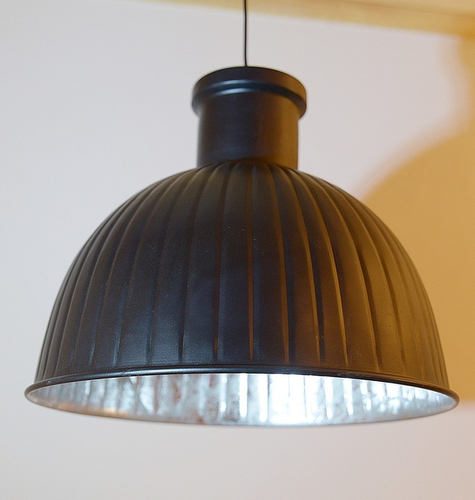 Produktbild SM Industrielampe Metall aussen schwarz, innen silber 33 cm (E27)