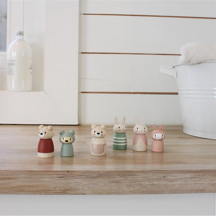 Actual product image Tender Leaf Toys Bear family