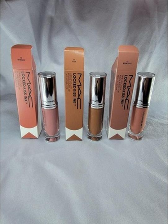 Actual product image MAC Cosmetics M.A.C. Locked Kiss Ink POSH (Posh)