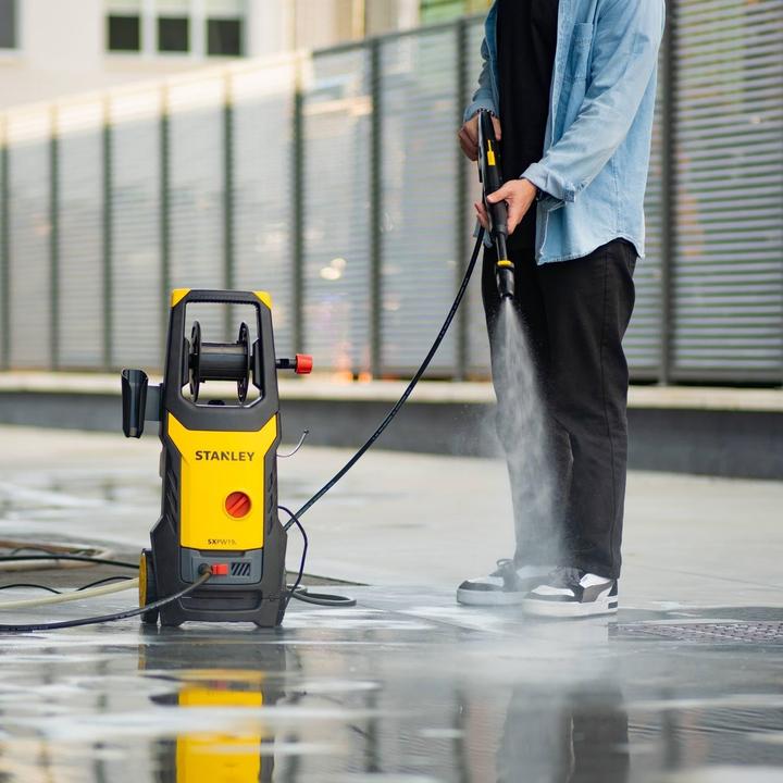 Actual product image Stanley SXPW24B-E High-pressure cleaner (2400 W 170 bar 500 l/h) | 2400 W | 170 bar | 500 l/h (Electrical connection)