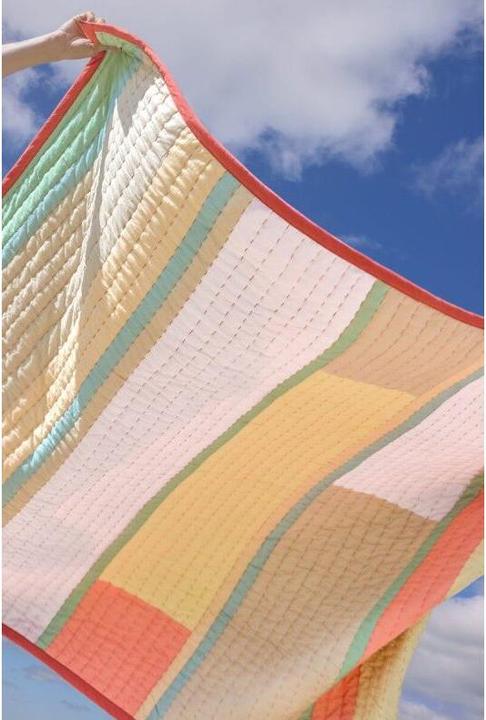 Produktbild Hübsch Pavilion Decke Block Coral/ Multifarben (140x200 cm)