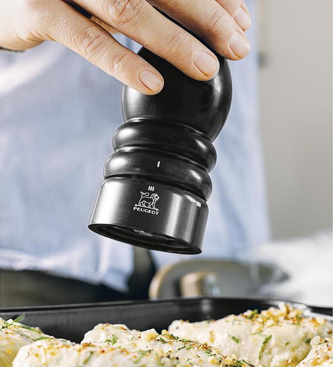 Actual product image Peugeot Pepper mill Paris black sat18 (Pepper)