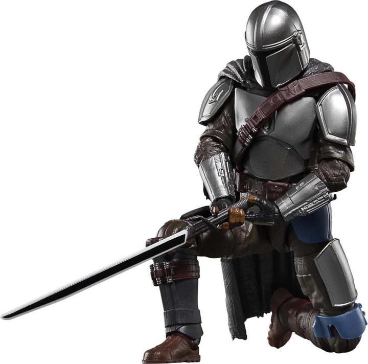 Actual product image Hasbro Star Wars: The Mandalorian Black Series The Mandalorian (Mines of Mandalore)