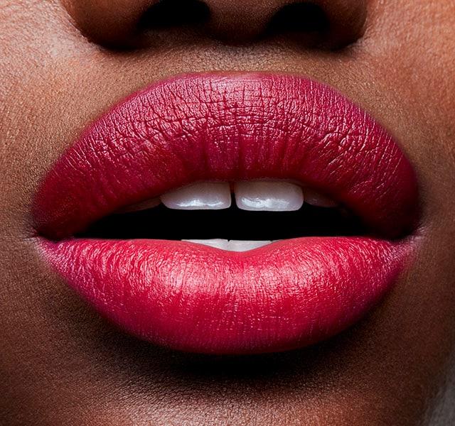 Produktbild MAC Cosmetics Lipstick (All Fired Up)