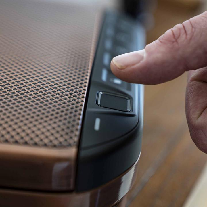 Actual product image Vaultek LifePod Humidor 2.0 Biometric BLE Black (9)