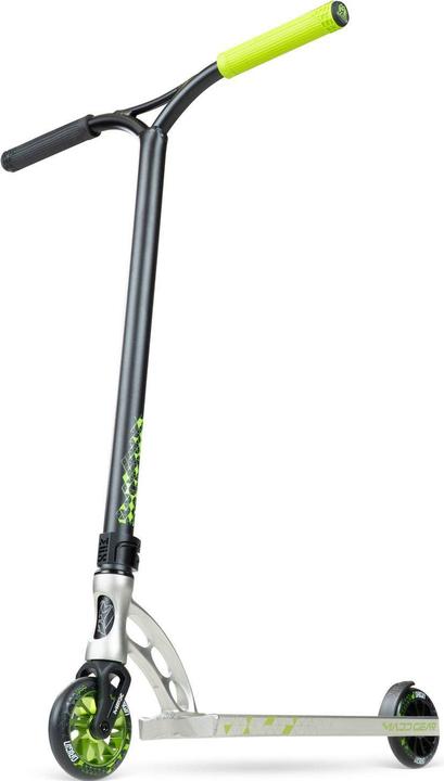 Balck, green pyriform, Silver
