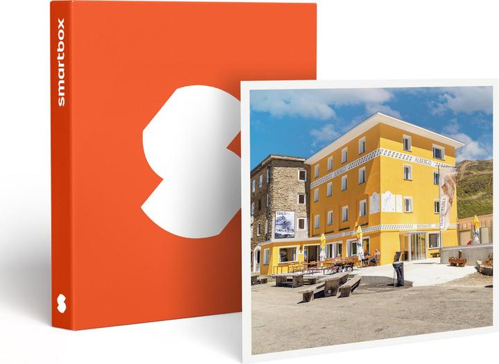 Actual product image Smartbox 1 night with fondue at 2 300 metres above sea level in the canton of Grisons (2 Persons)