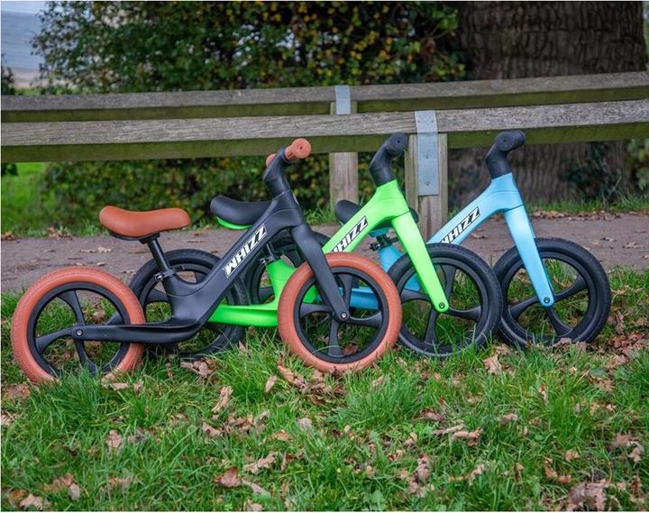 Produktbild TickiT WHIZZ - Leichtes Kinder-Laufrad - Leicht, Robust & höhenverstellbar (Grün)