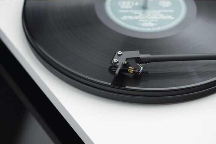 Actual product image Pro-Ject Primary E (Manual)