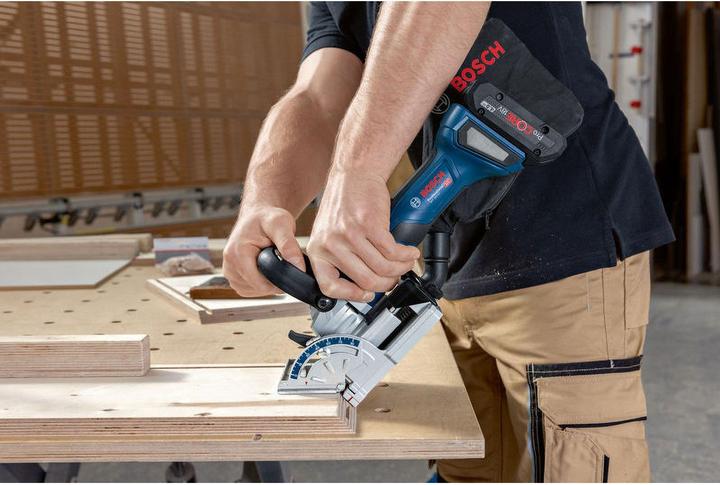 Productafbeelding Bosch Professional Accu platte deuvelfrees GFF 18V-22