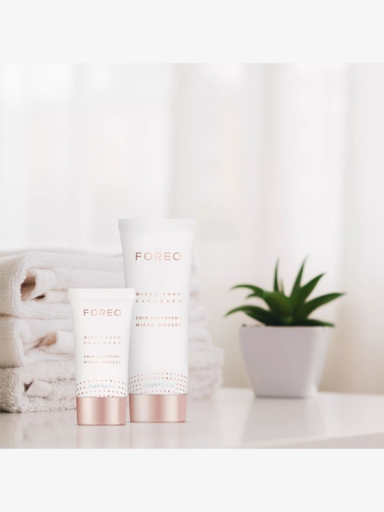 Actual product image Foreo Micro-Foam Cleanser (Foam, 100 ml)