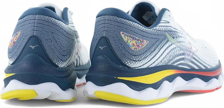 Actual product image Mizuno Wave Sky 6 W (40)