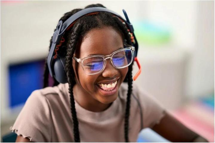 Actual product image Logitech Zone Learn - CLASSIC BLUE - WW-9006 (Cable)