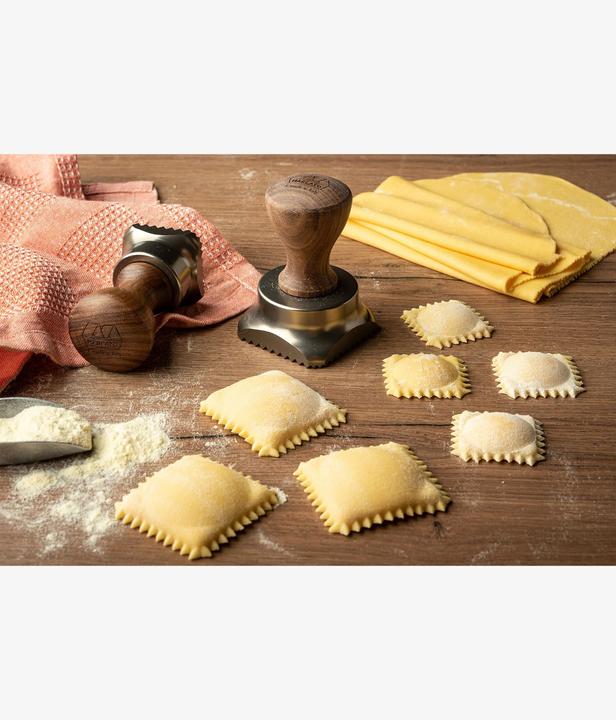 Actual product image Marcato Ravioli Stempel Champagne