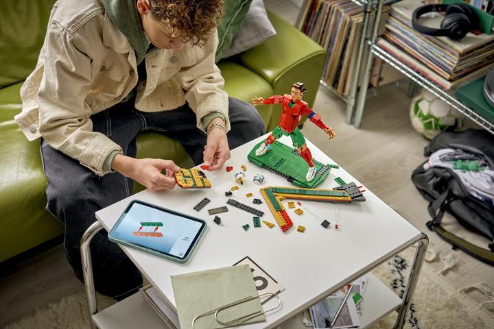 Image du produit LEGO Cristiano Ronaldo - Légende du football (43016, LEGO Editions)